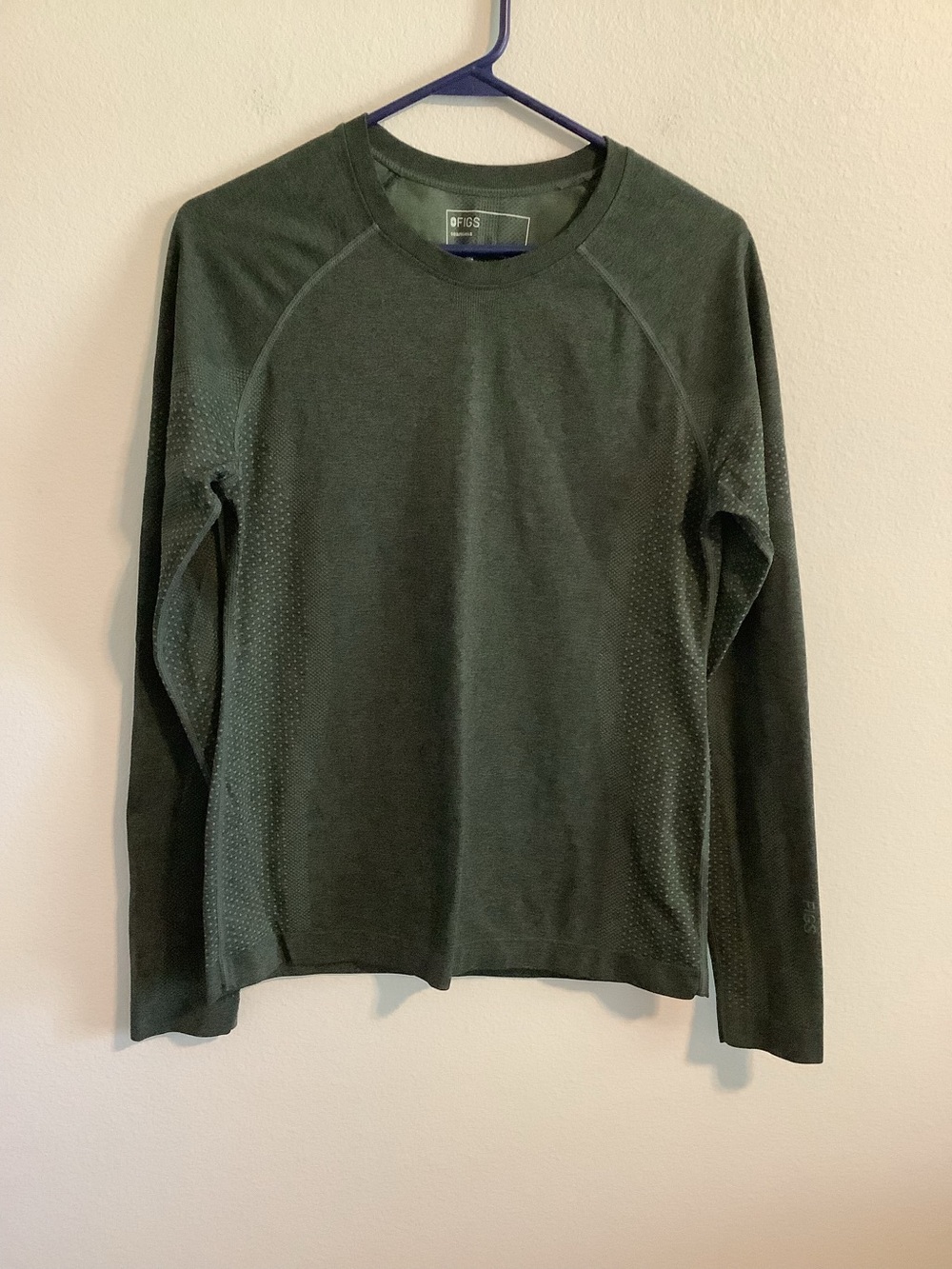 FIGS Salta Seamless Underscrub long sleeve mossy green
